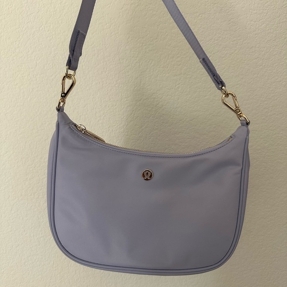 Lululemon Athletica Light Gray Shoulder Bag - Picture 1 of 5
